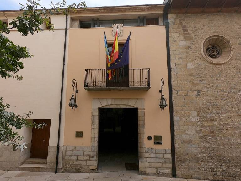 Morella demana un préstec de 600.000 euros per a fer front a nòmines i factures a proveïdors