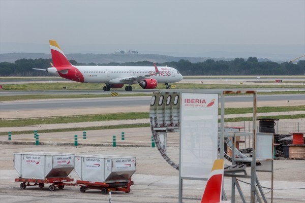 Acaba sin acuerdo la reunión para desconvocar la huelga en Iberia que comenzará este viernes