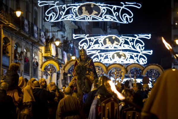 Alcoy se prepara para celebrar este viernes la Cabalgata de Reyes más antigua de España
