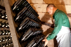 También los ricos lloran