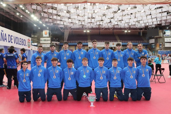Los juveniles del Cieza revalidan el título nacional y las cadetes del Algar Surmenor son de bronce 