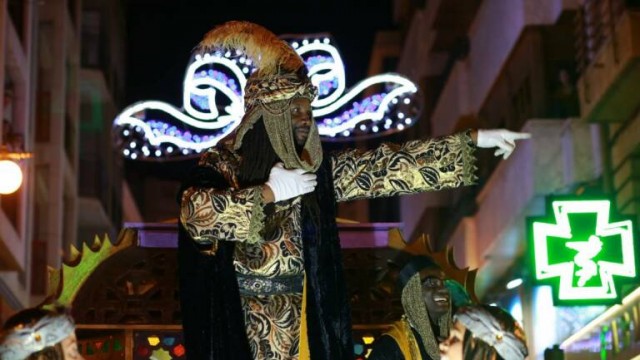 Piden al alcalde de Elche que evite el uso de dromedarios u otros animales en la cabalgata
