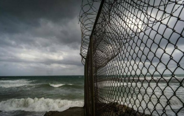 La migración irregular sube un 82% en 2023, con 56.852 llegadas, casi 40.000 de ellas en Canarias