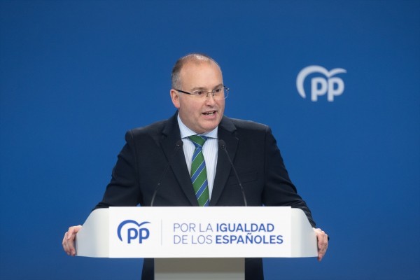 El PP propone la disolución de las organizaciones que promuevan referendos ilegales o declaren la independencia
