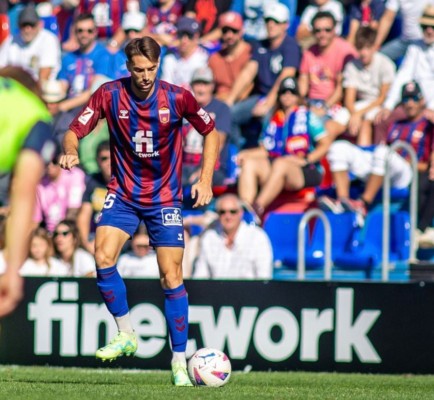 Antequera y Sabadell, rivales de Primera Federación del Hércules para hacerse con Marí