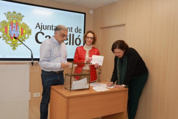 El azar elige a las siete pirotecnias que participarán en el Concurso de Mascletaes de la Magdalena 2024

