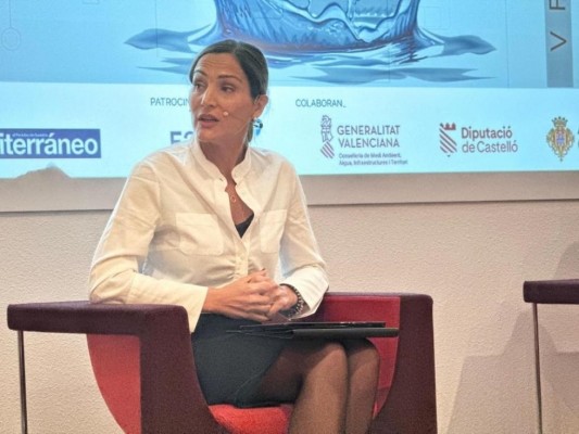Medio Ambiente destina 3,8 millones a digitalizar la gestión del agua en 15 municipios