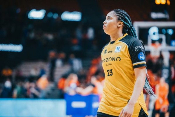 Arica Carter abandona el Hozono Global Jairis Alcantarilla para fichar por el Perfumerías Avenida 