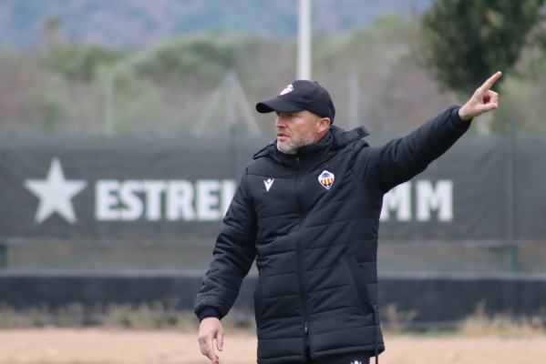 Schreuder: “Es el primer partido después del parón y va a ser difícil”