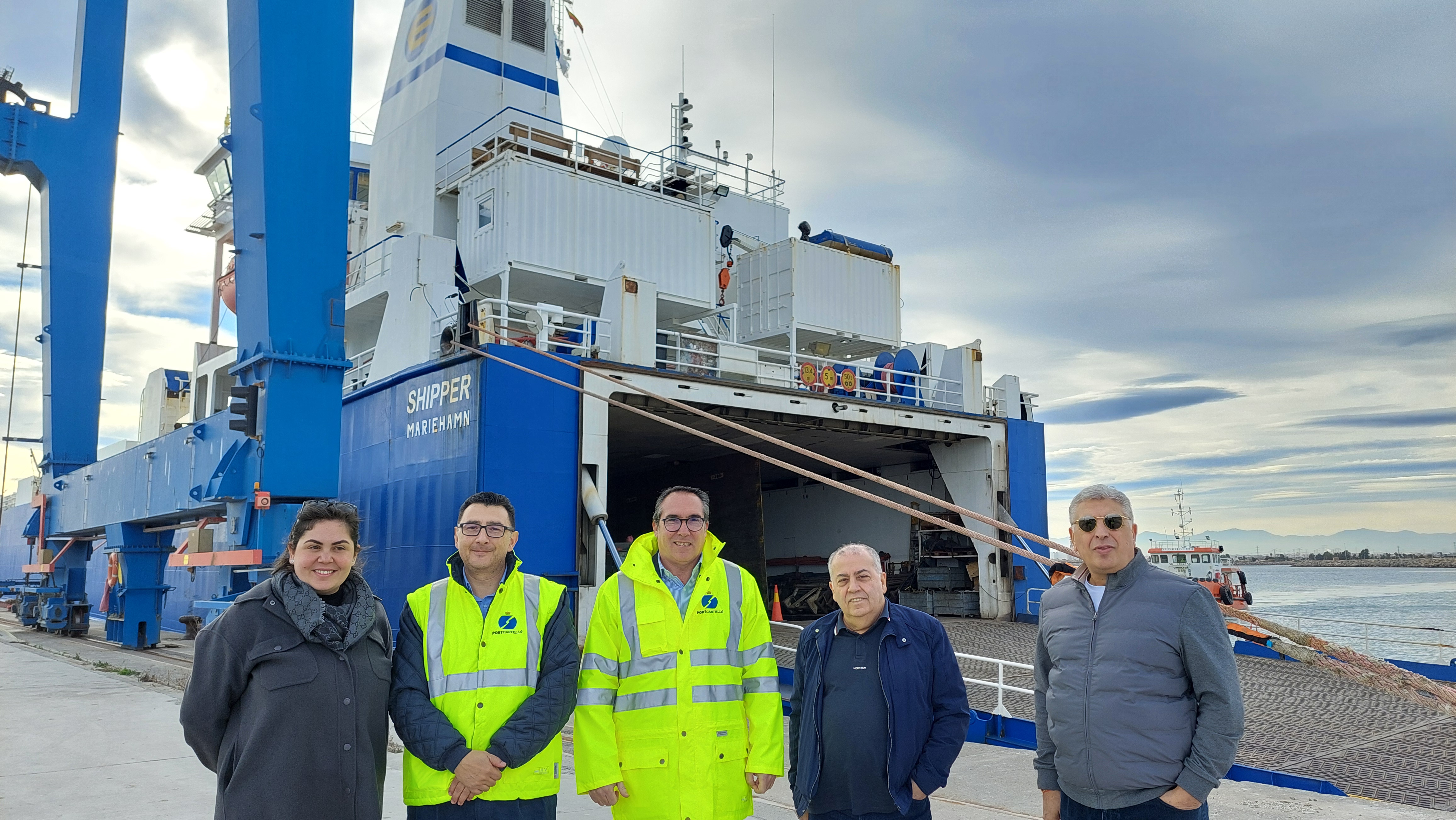 PortCastelló recibe al primer buque de una nueva línea de transporte regular con Libia