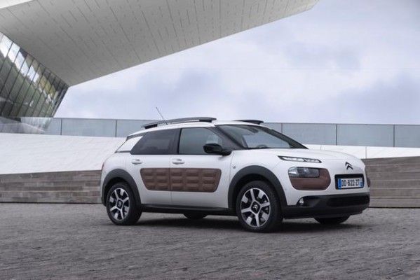 En la Top Box del Citroën C4 Cactus caben muchas cosas, incluso secretos