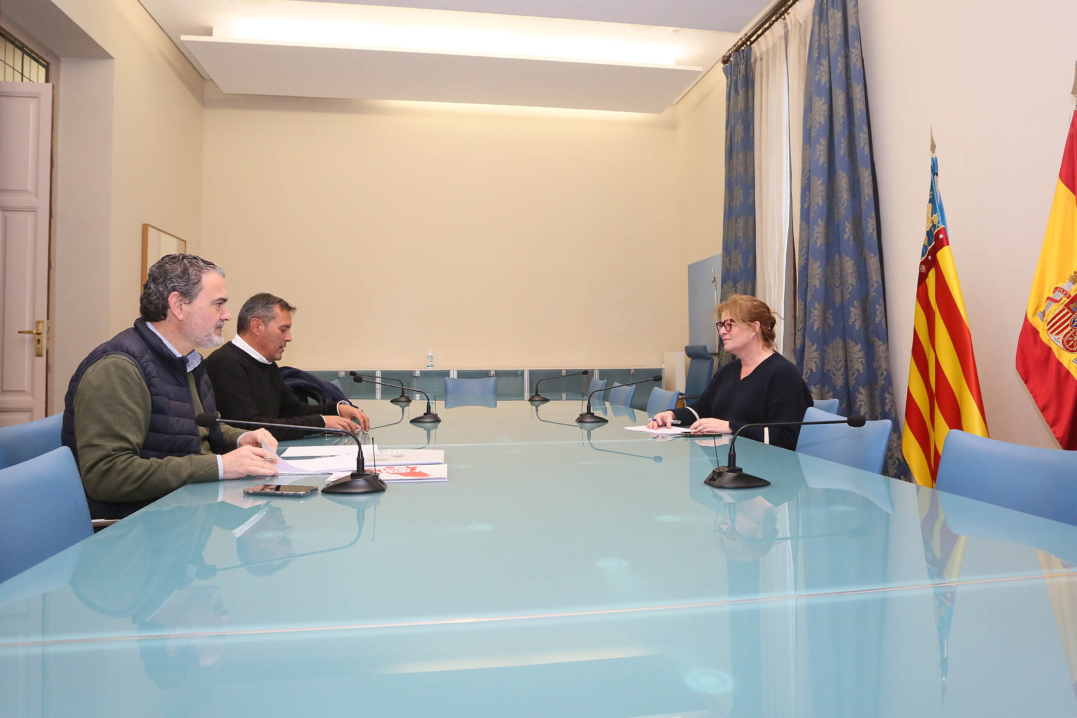 El equipo de gobierno de la Diputación de Alicante negocia con la oposición los presupuestos de 2024