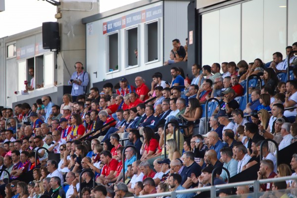 El Eldense pone a la venta su medio abono