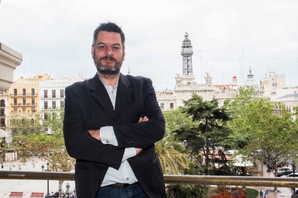El concejal Carlos Galiana retoma su carrera de actor