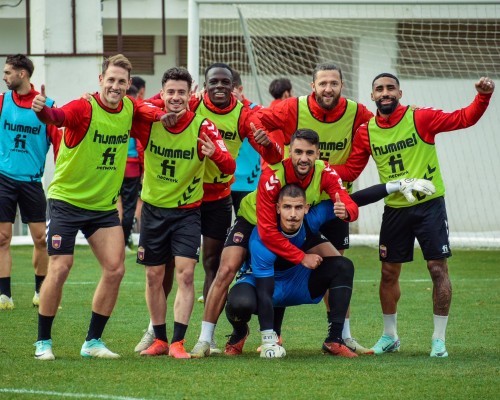 La mitad de la plantilla del Eldense acaba contrato en junio