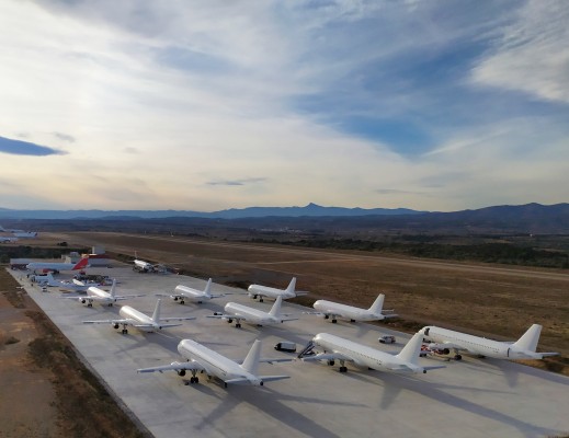 El aeropuerto de Castellón refuerza el mantenimiento de una treintena de aviones 