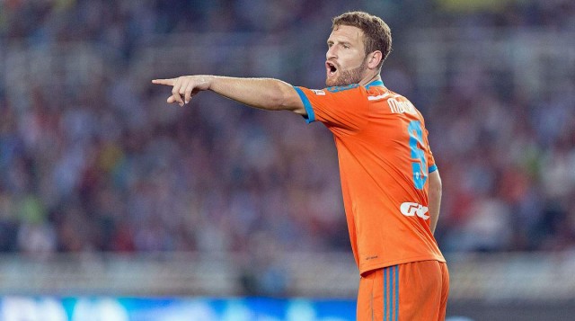 El Arsenal aumenta la puja por Mustafi
