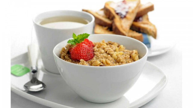 Dietas bajas en carbohidratos y con proteínas vegetales se asocian con un aumento de peso más lento a largo plazo