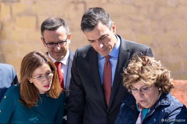 Pedro Sánchez y Ana Belén Castejón: todo depende de las cartas con las que se juega