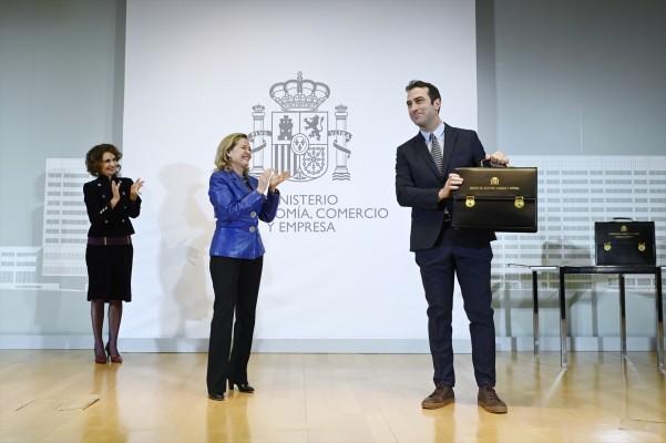 Cuerpo, Montero y Escrivá prometen ante el rey sus nuevos cargos en el Gobierno
