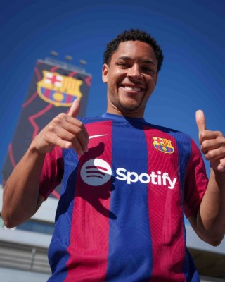 Vitor Roque: 