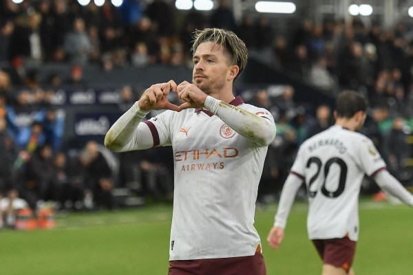 Asaltan la casa de Jack Grealish y se llevan objetos por valor de un millón de libras
