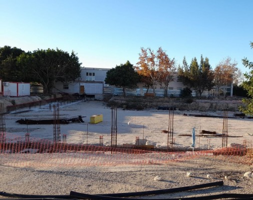 Las obras del IES Enric Valor se desbloquearán en enero, con multa de 70.000 euros por paralización