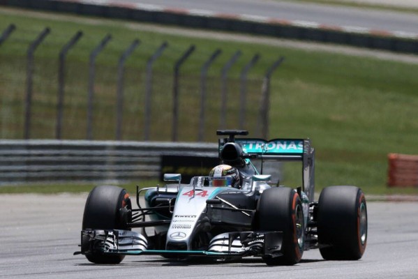Hamilton dispondrá de su primera 'bola de partido' en Austin