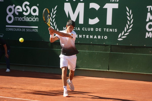 Alcaraz jugando en Murcia 1.726 días después y por primera vez como profesional

