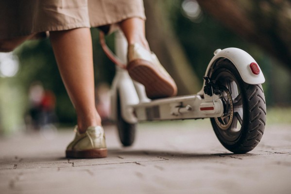 San Javier prohibirá la circulación en patinete eléctrico a menores de 15 años y será necesario casco y chaleco reflectante