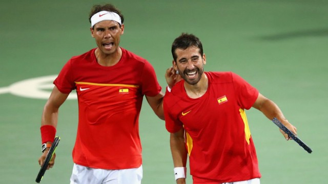 Nadal y López pasan a la final de dobles y aseguran la cuarta medalla para España
