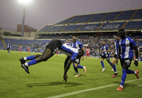 El Hércules cierra con esperanza uno de los peores años deportivos de su historia