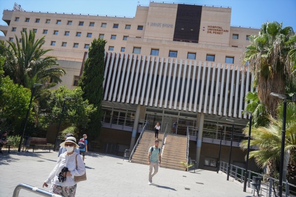El Hospital Peset sirve menús navideños para una estancia 