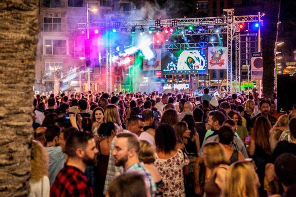 Benidorm, Altea y la Vila preparan sus fiestas para despedir el año
