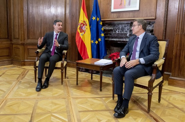 Sánchez rechaza cancelar la entrada en Telefónica pero se abre a cambios legales en el sector