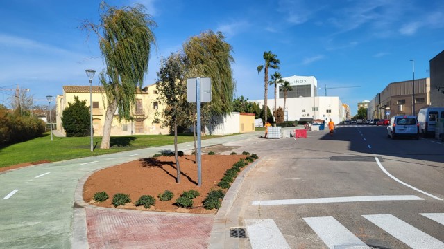 Foios finaliza las obras de modernización del polígonos industriales Molí y la Jutera  