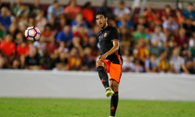 Parejo: La afición juzgará su actitud durante la temporada

