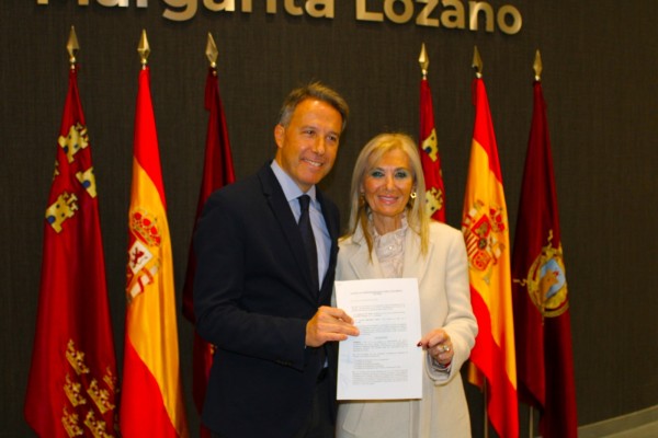 Así es el pacto de PP y Vox en Lorca: 15 concejales y 15 compromisos