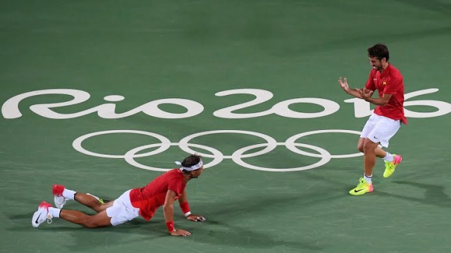 Rafa Nadal y Marc López se cuelgan el oro en el dobles masculino