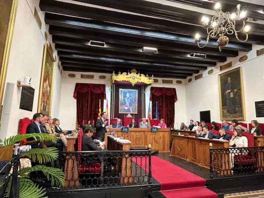 PP y Vox aprueban su primer presupuesto en Elche, de 266 millones de euros para 2024