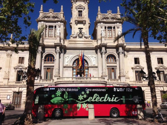 Valencia y otras capitales reclaman una ley estatal de financiación del transporte público