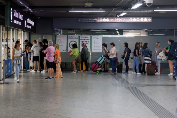 El valor del capital humano que perdió España por la emigración en 2022 superó los 150.000 millones