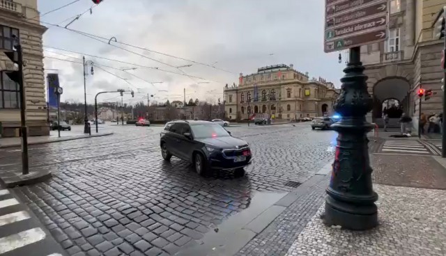 Al menos 14 muertos y 25 heridos por un tiroteo en una facultad en Praga
