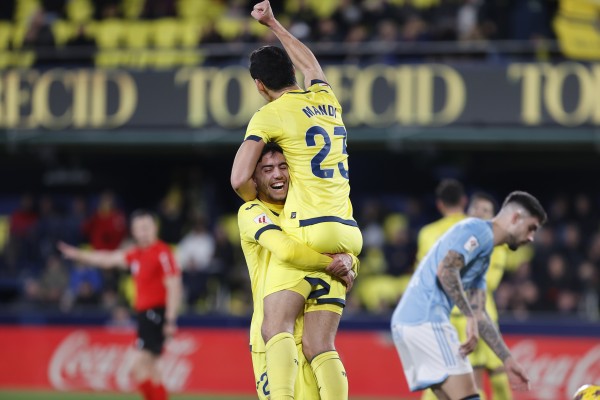 El Villarreal, abonado al sufrimiento, cierra 2023 con una balsámica victoria frente al Celta