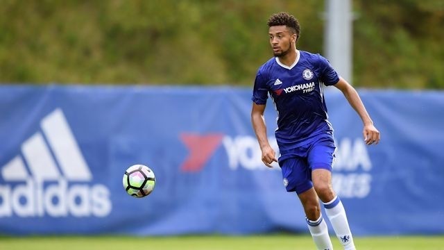 El Chelsea cede a Michael Hector al Eintrancht de Frankfurt
