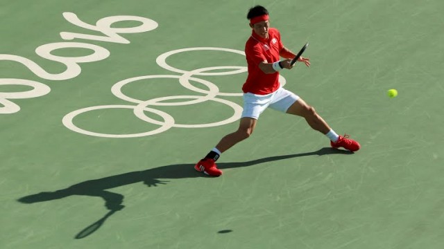 Nishikori aguanta y deja a Nadal sin el bronce