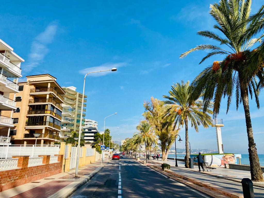 Benicàssim invertirá más de 350.000 euros en la renovación de las luminarias de la zona sur