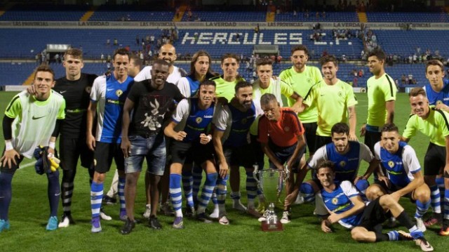 El Hércules parte entre los favoritos al ascenso en su grupo