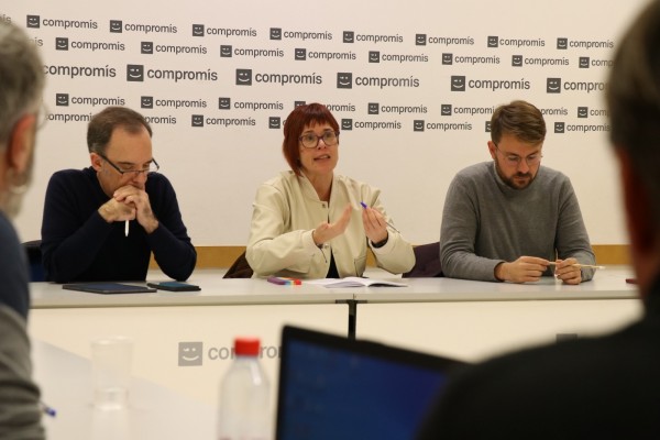 Compromís acuerda que no entrará en el Gobierno de PSOE y Sumar 