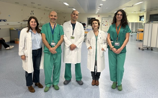 Galicia implementa los modelos 3D de la murciana Cella para extirpar un tumor a un niño de 17 meses